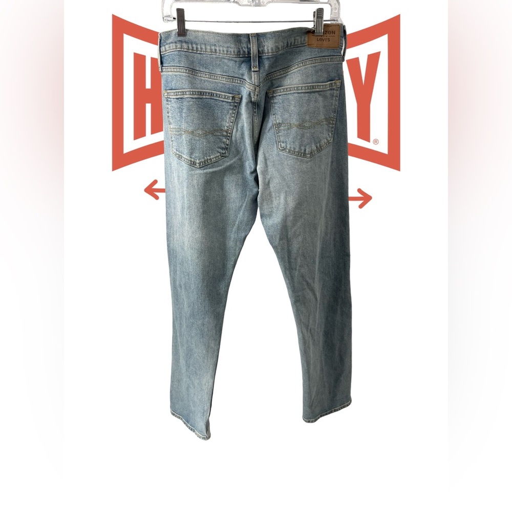 Denizen from Levi's Light Blue Relaxed Jeans